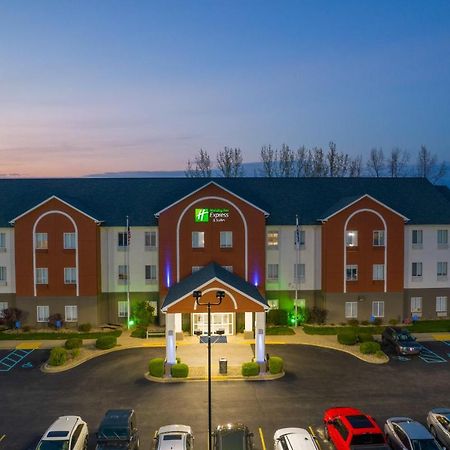 Holiday Inn Express Hotel & Suites Bedford By Ihg Zewnętrze zdjęcie
