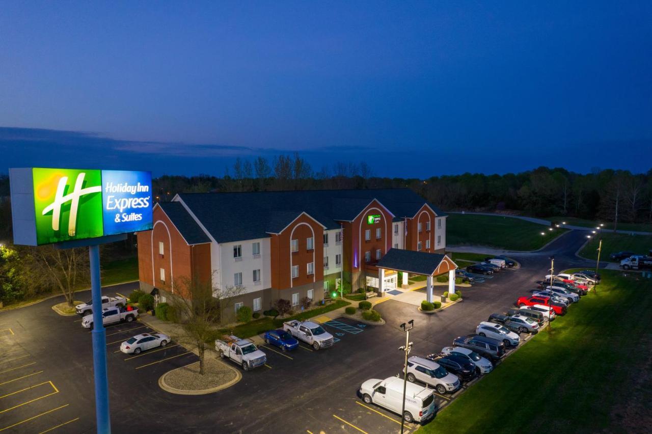 Holiday Inn Express Hotel & Suites Bedford By Ihg Zewnętrze zdjęcie