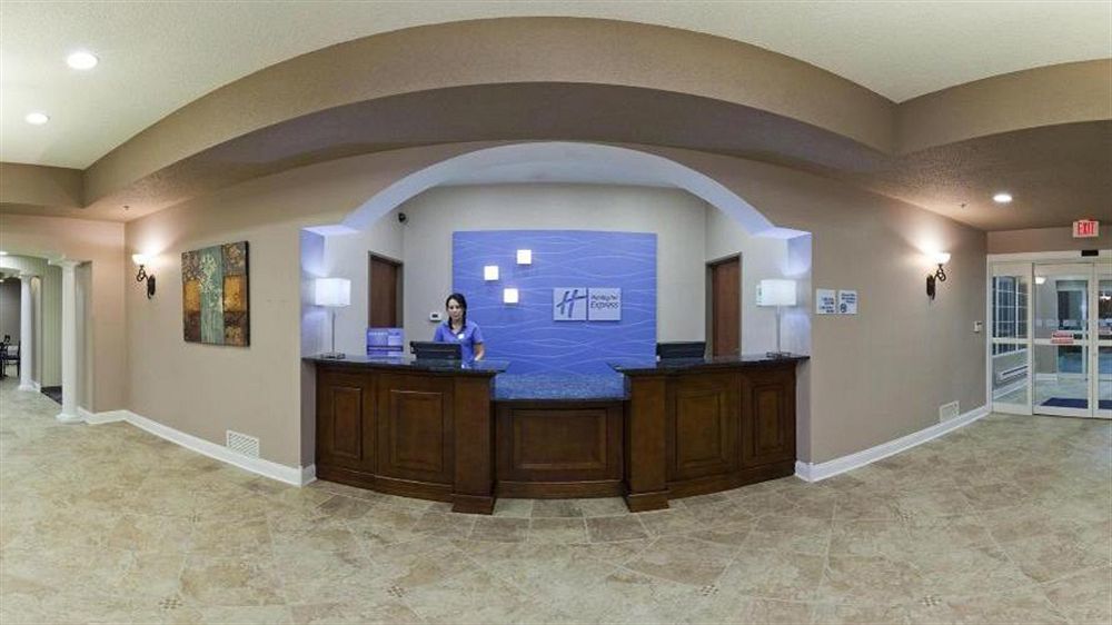 Holiday Inn Express Hotel & Suites Bedford By Ihg Zewnętrze zdjęcie